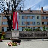 Image: Jewish Bathhouse and the Monument of the 1st Transport of Prisoners to KL Auschwitz in Tarnów